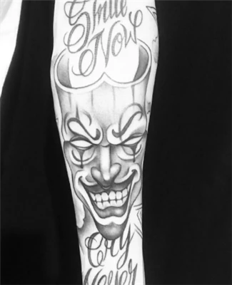 Badut Untuk Tato